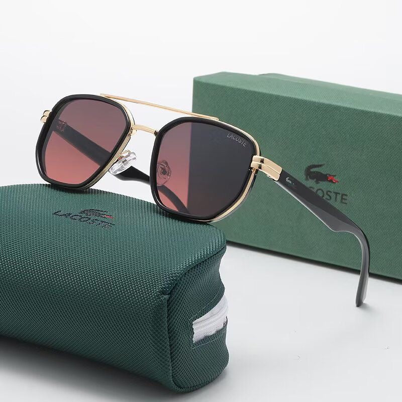 LUNETTE LACOSTE AVEC BOÎTE 🗃️