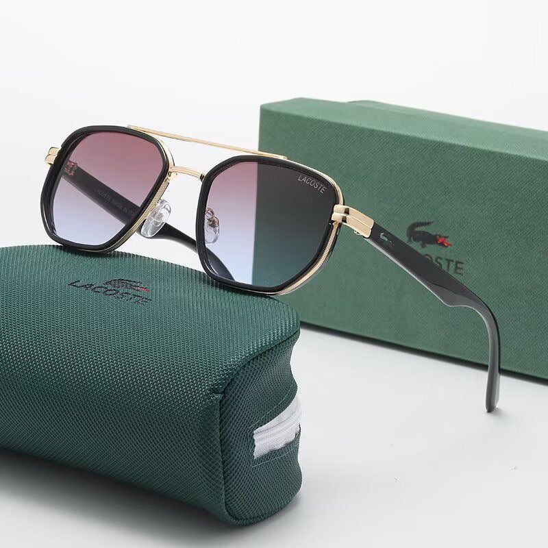 LUNETTE LACOSTE AVEC BOÎTE 🗃️
