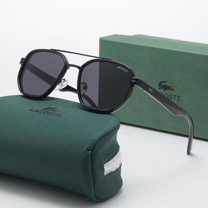 LUNETTE LACOSTE AVEC BOÎTE 🗃️