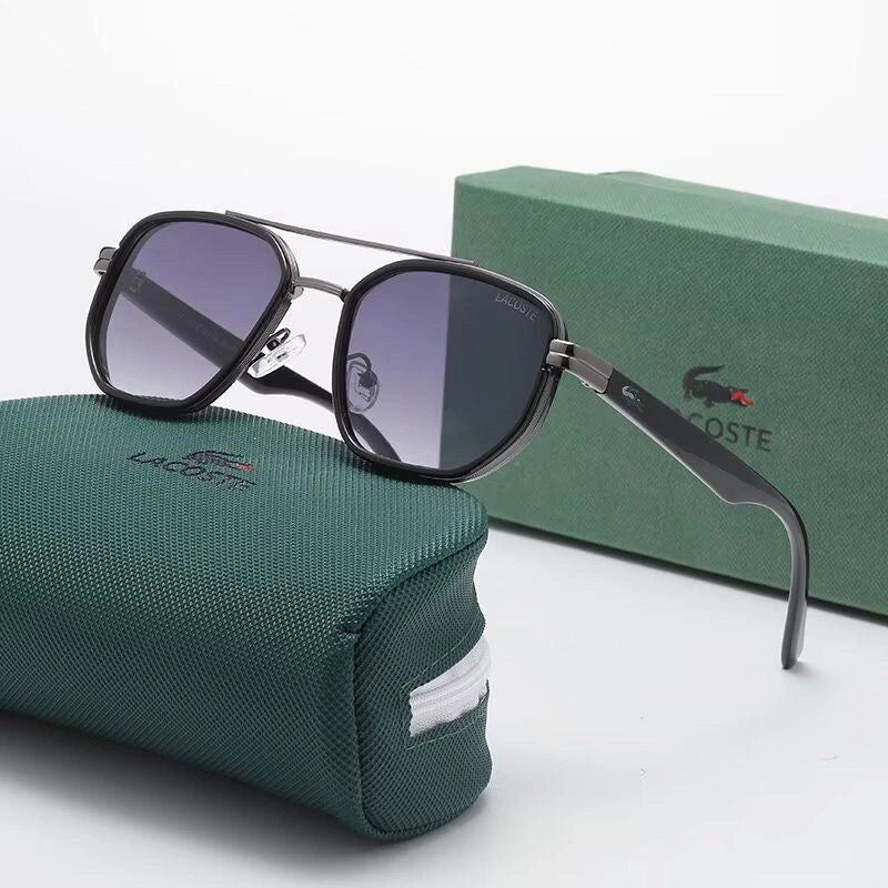 LUNETTE LACOSTE AVEC BOÎTE 🗃️